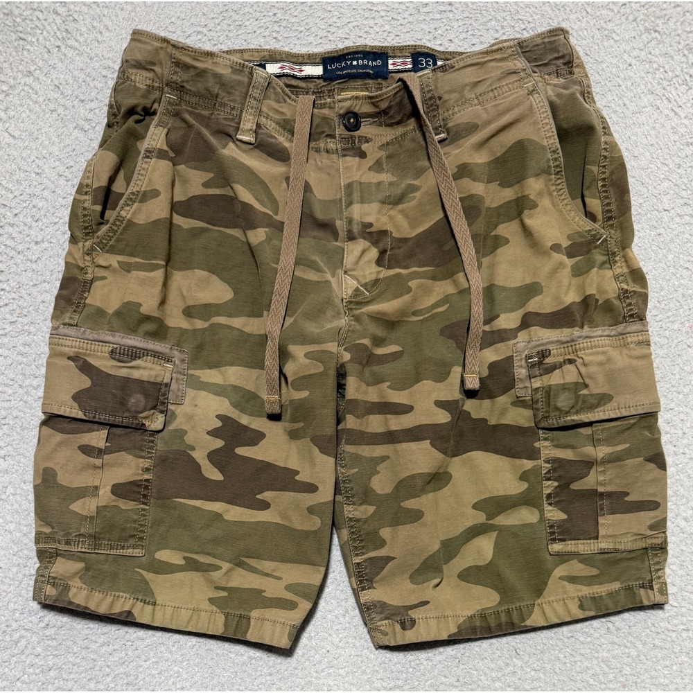 Lucky Brand Saturday Stretch Cargo Camo shorts Mens size 33 x 9" inseam